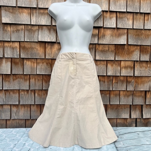 L.L. Bean Women's Corduroy Classic Fit Skirt Khaki Beige 10R - Picture 1 of 11